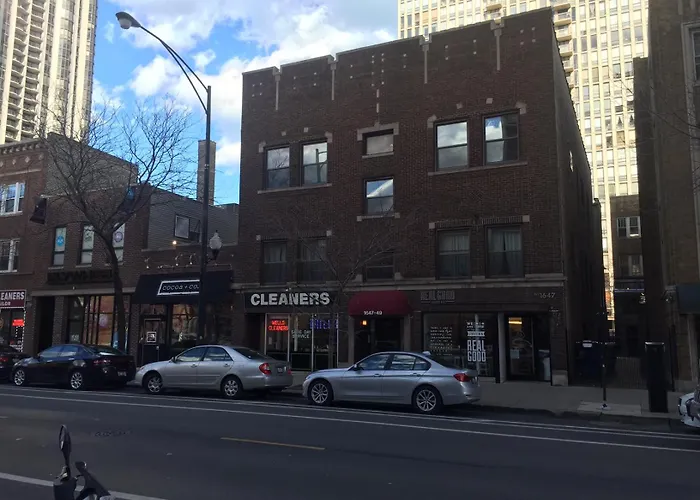 Updated 1 Bedroom In The Location! Apartamento