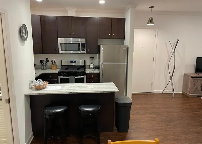 Apartamento Updated 1 Bedroom In The Location!