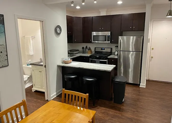 Updated 1 Bedroom In The Location! Apartamento Chicago