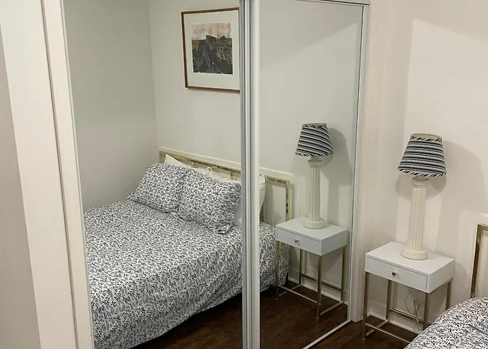 Apartamento Updated 1 Bedroom In The Location! *